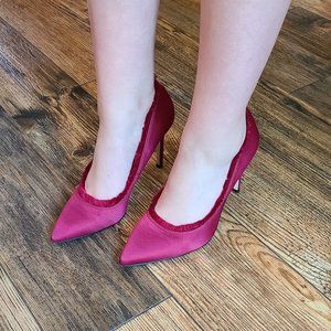 Sam Edelman Halan Frayed Cranberry Pump